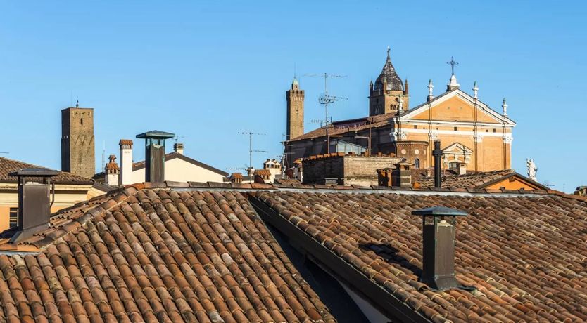 Photo of Two Towers XXXI