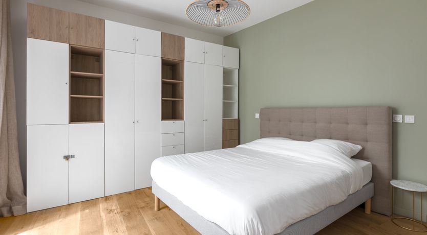 Photo of Stroll the Seine