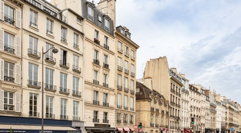 Photo of Stroll the Seine