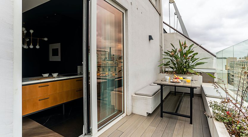 Photo of La Modernista