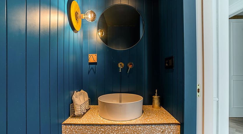 Photo of La Modernista