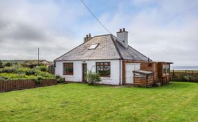 Photo of in Portree  (88639)