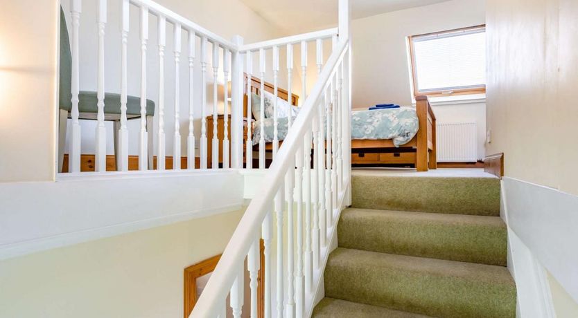 Photo of 3 Bed in Ose