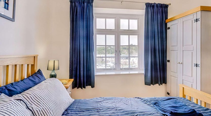 Photo of 2 Bed in Tenby
