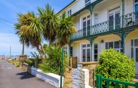 Photo of house-in-isle-of-wight-9