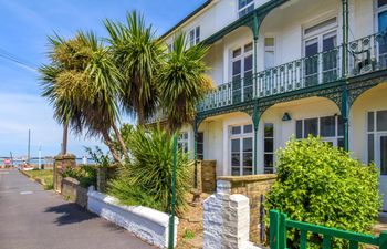 4 Bed in East Cowes Holiday Cottage