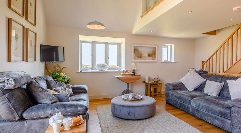 Photo of 3 Bed in Docking