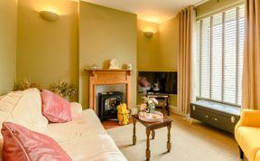 Photo of 2 Bed in Milford Haven