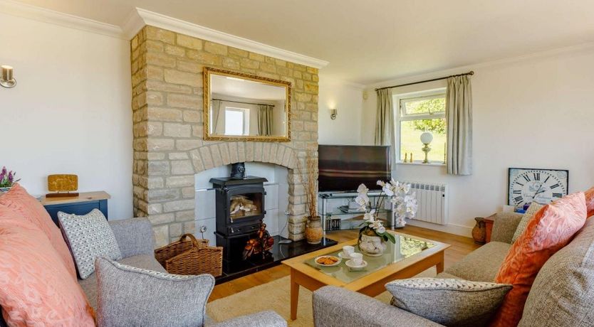 Photo of 2 Bed in Bridport