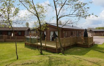 Lakeland Dream @ South Lakeland Leisure Lodge Holiday Cottage