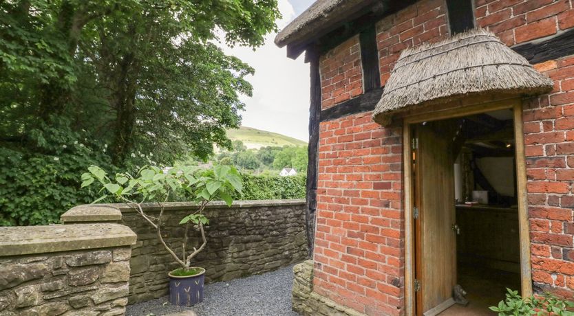 Photo of Manor Cottage