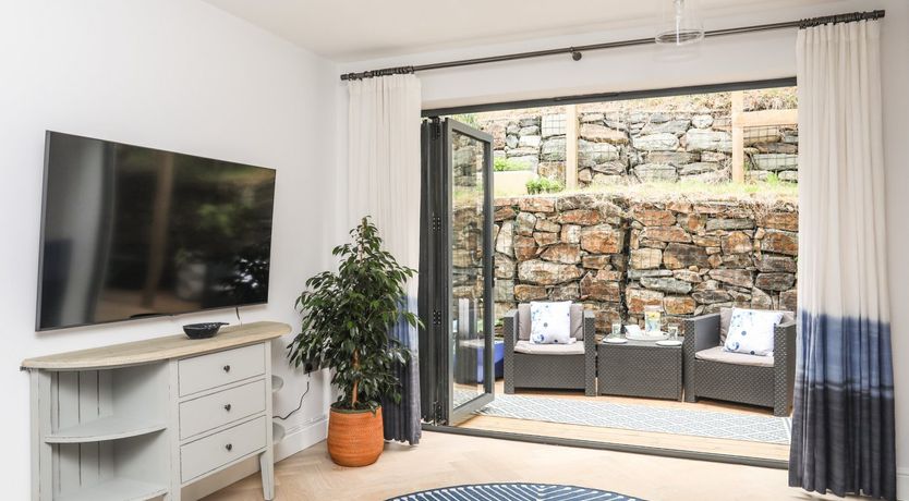 Photo of 3 Ty Stabal