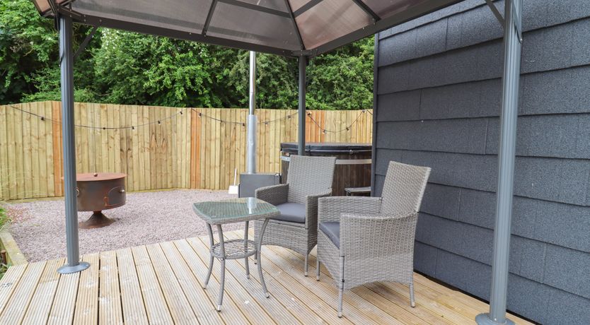 Photo of Maple Lodge at Bridge Lake Farm & Fishery