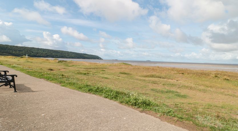 Photo of Bluebell Lodge, Meadow view lodges
