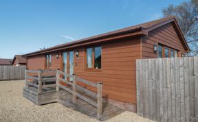 Photo of Bluebell Lodge, Meadow view lodges