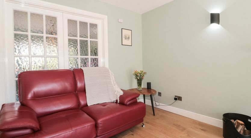 Photo of 1 Charlotte Close