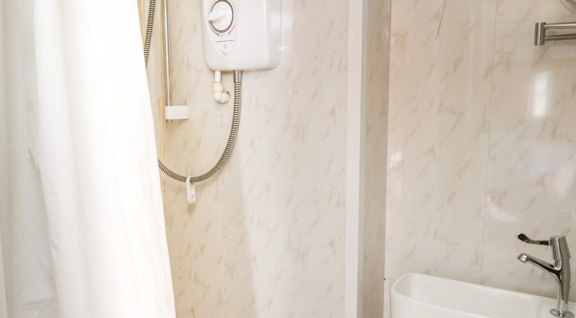 Photo of Hawthorn Hut