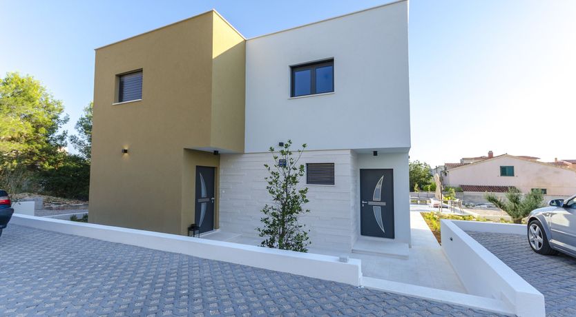 Photo of A Touch of Mustard