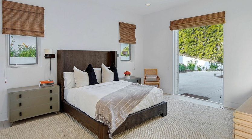 Photo of The Blue Jasmine