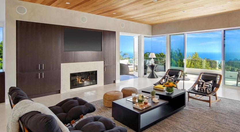 Photo of The Blue Jasmine