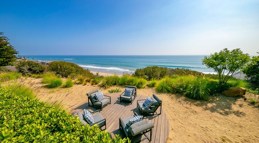 Photo of Malibu Sunrise