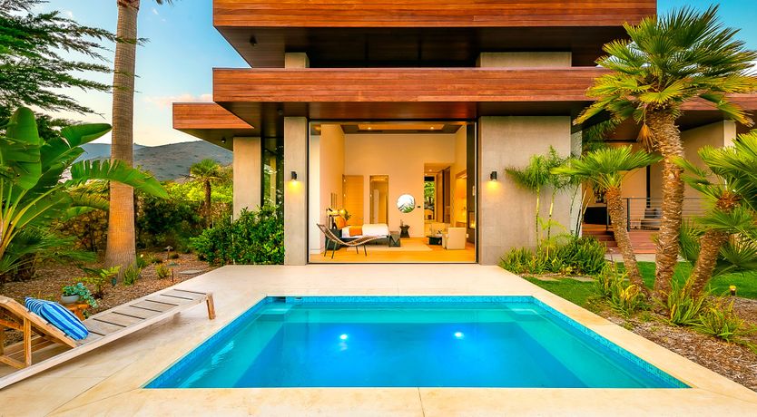 Photo of Malibu Midnight Hour