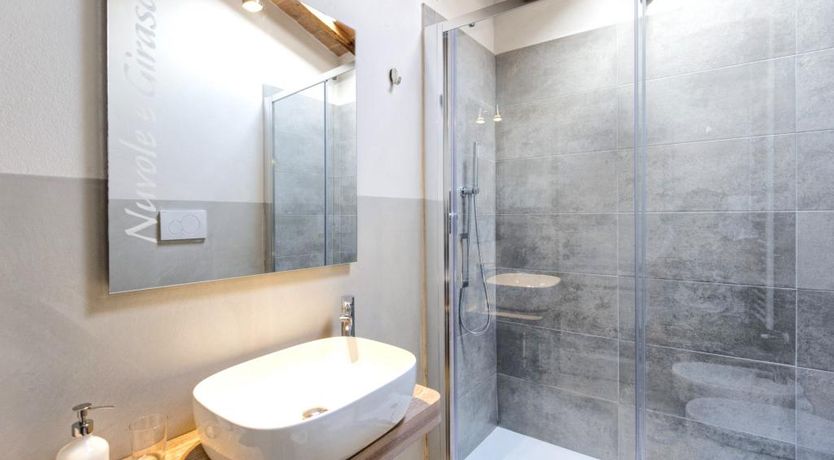 Photo of A Gift of Laurel