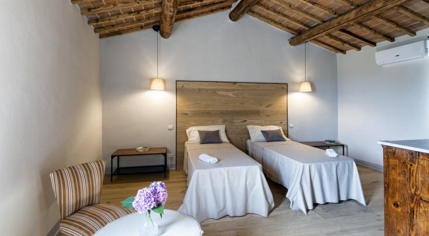 Photo of A Gift of Laurel