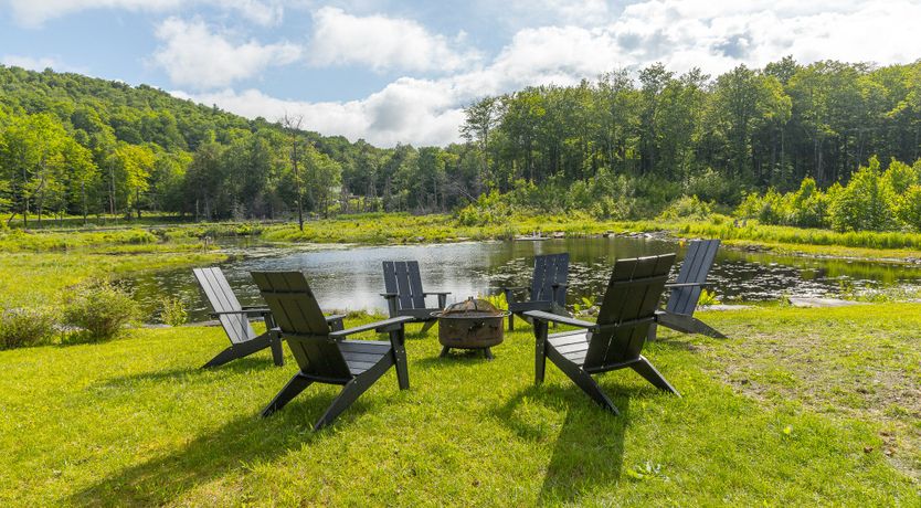 Photo of Ponder & Wander