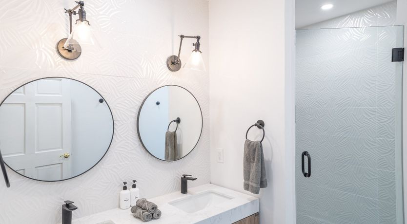 Photo of Ponder & Wander