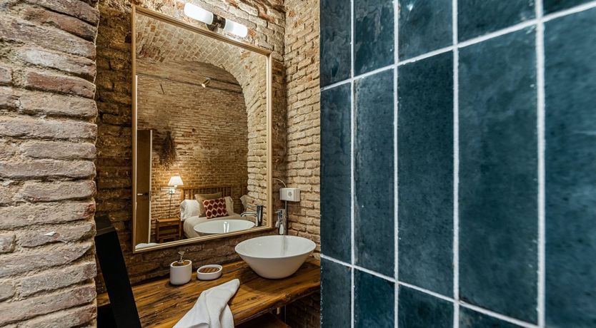 Photo of Artistic Heights