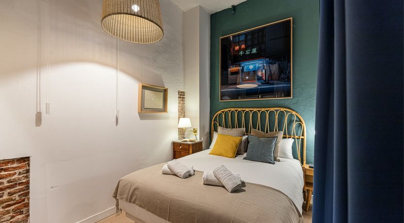 Photo of Artistic Heights