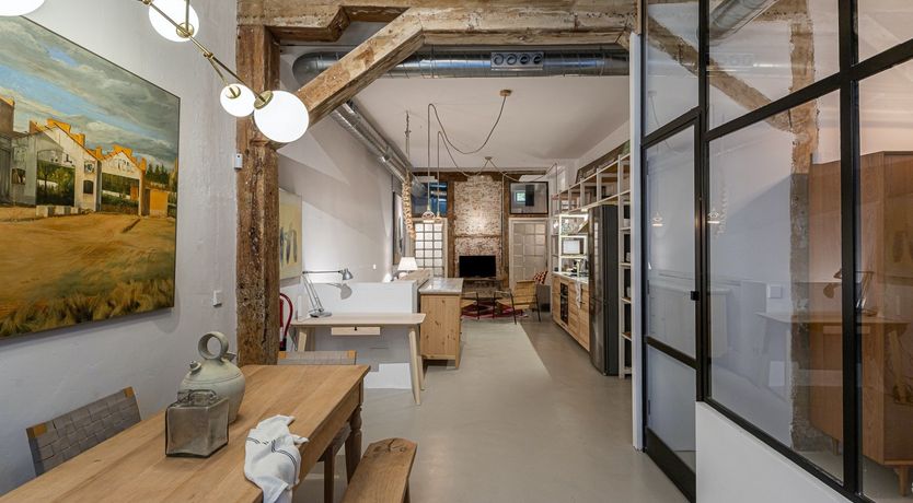 Photo of Artistic Heights