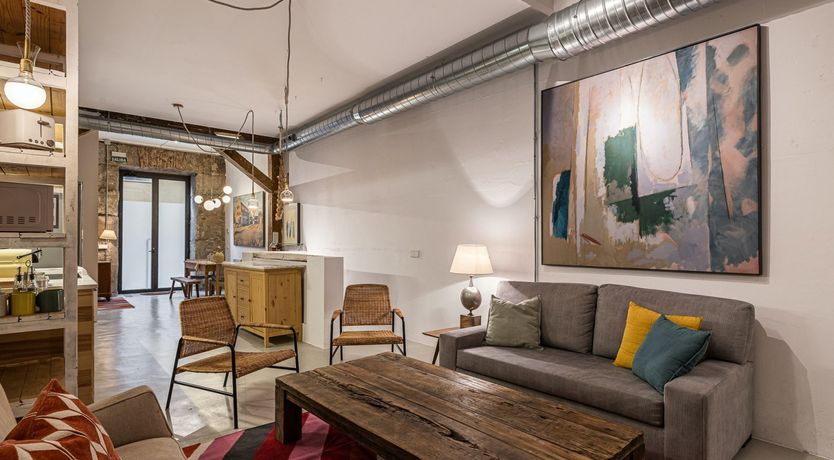 Photo of Artistic Heights