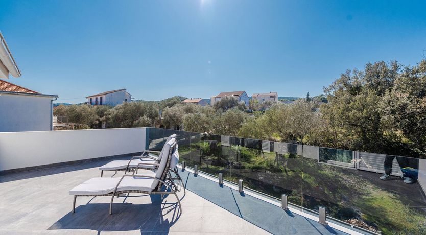 Photo of The Green By The Sea