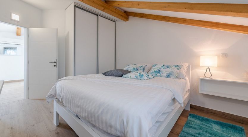 Photo of The Green By The Sea