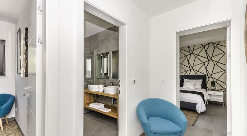 Photo of I Want to Hold Your Hand