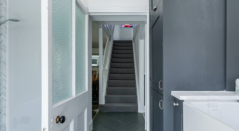 Photo of Champagne & Ice