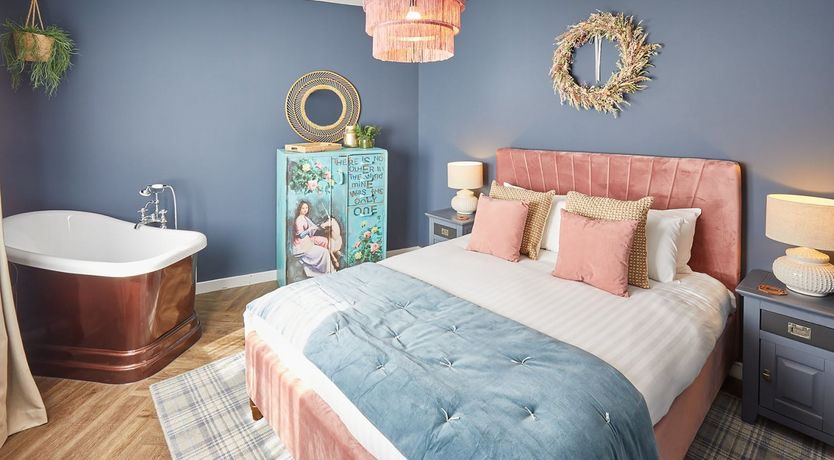 Photo of Fox & Wreath