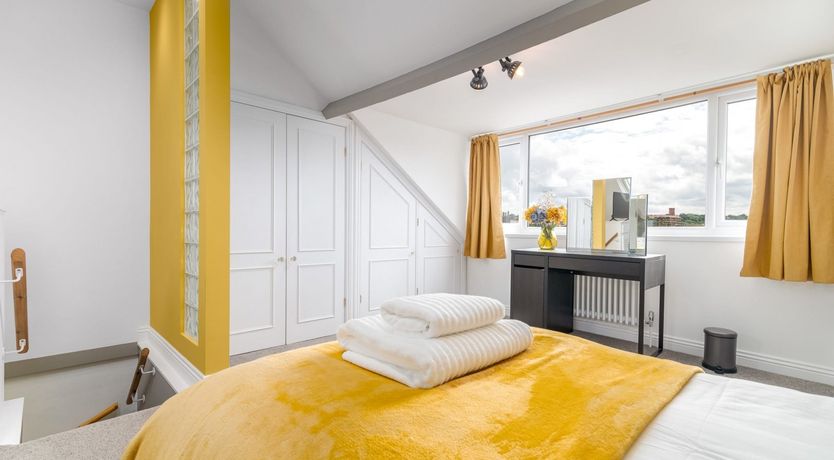 Photo of Portal to Whitby