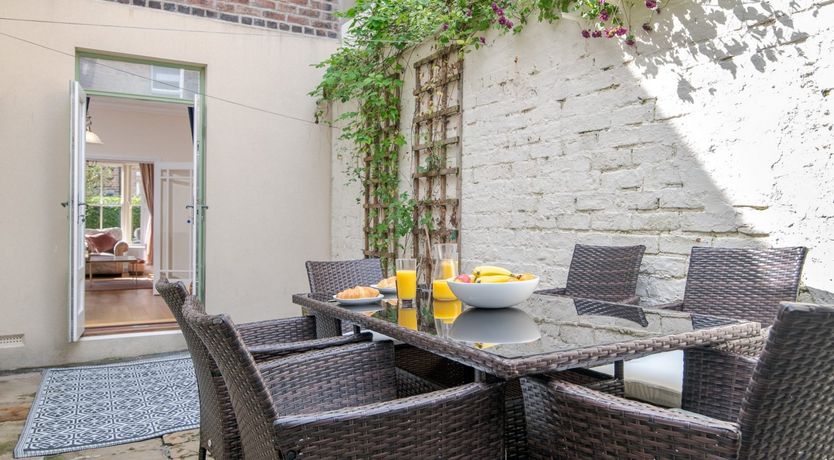 Photo of Portal to Whitby