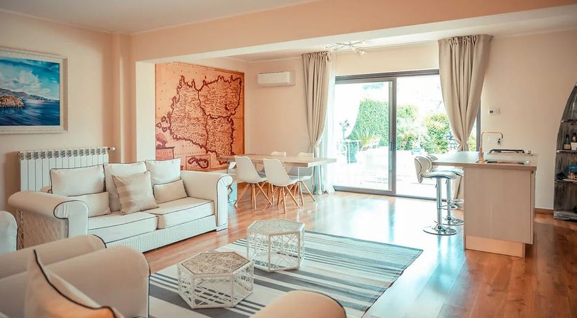 Photo of Villagonia Blue