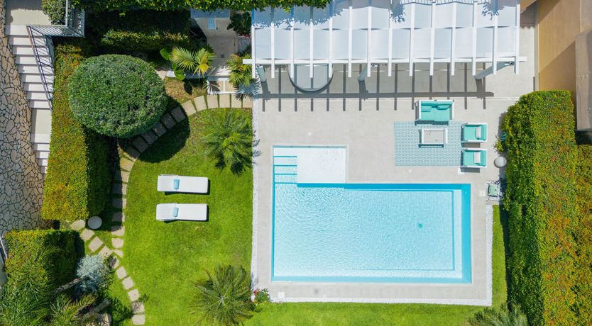 Photo of Villagonia Blue