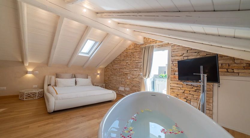 Photo of Villagonia Blue