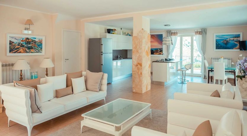 Photo of Villagonia Blue