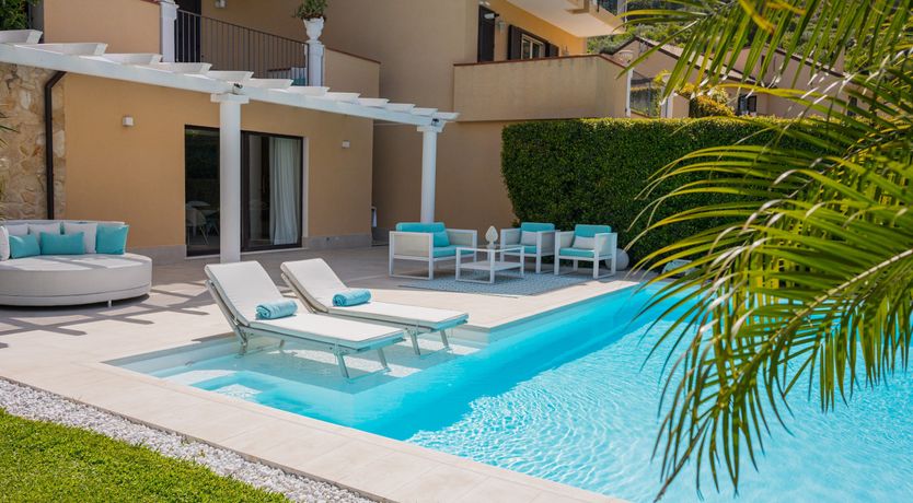 Photo of Villagonia Blue