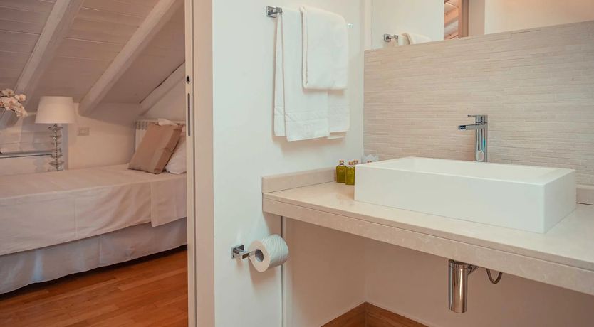 Photo of Villagonia Blue