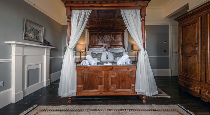 Photo of The Baron on the Hill