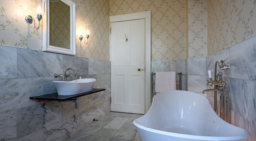 Photo of The Baron on the Hill