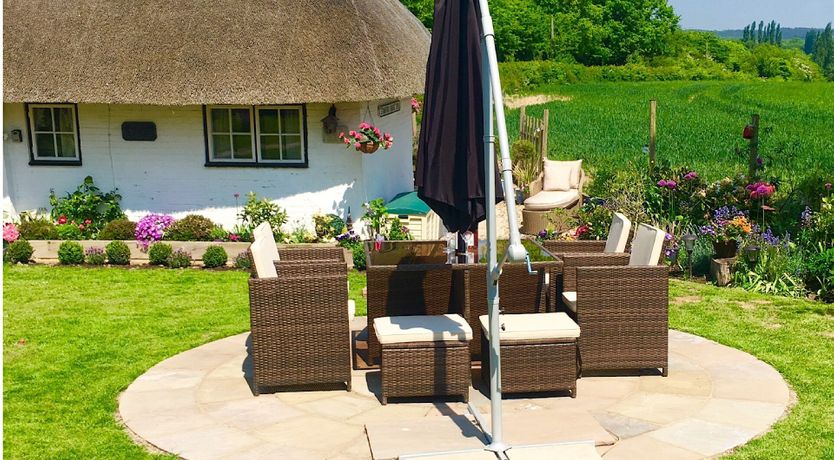 Photo of Neptune & Rose